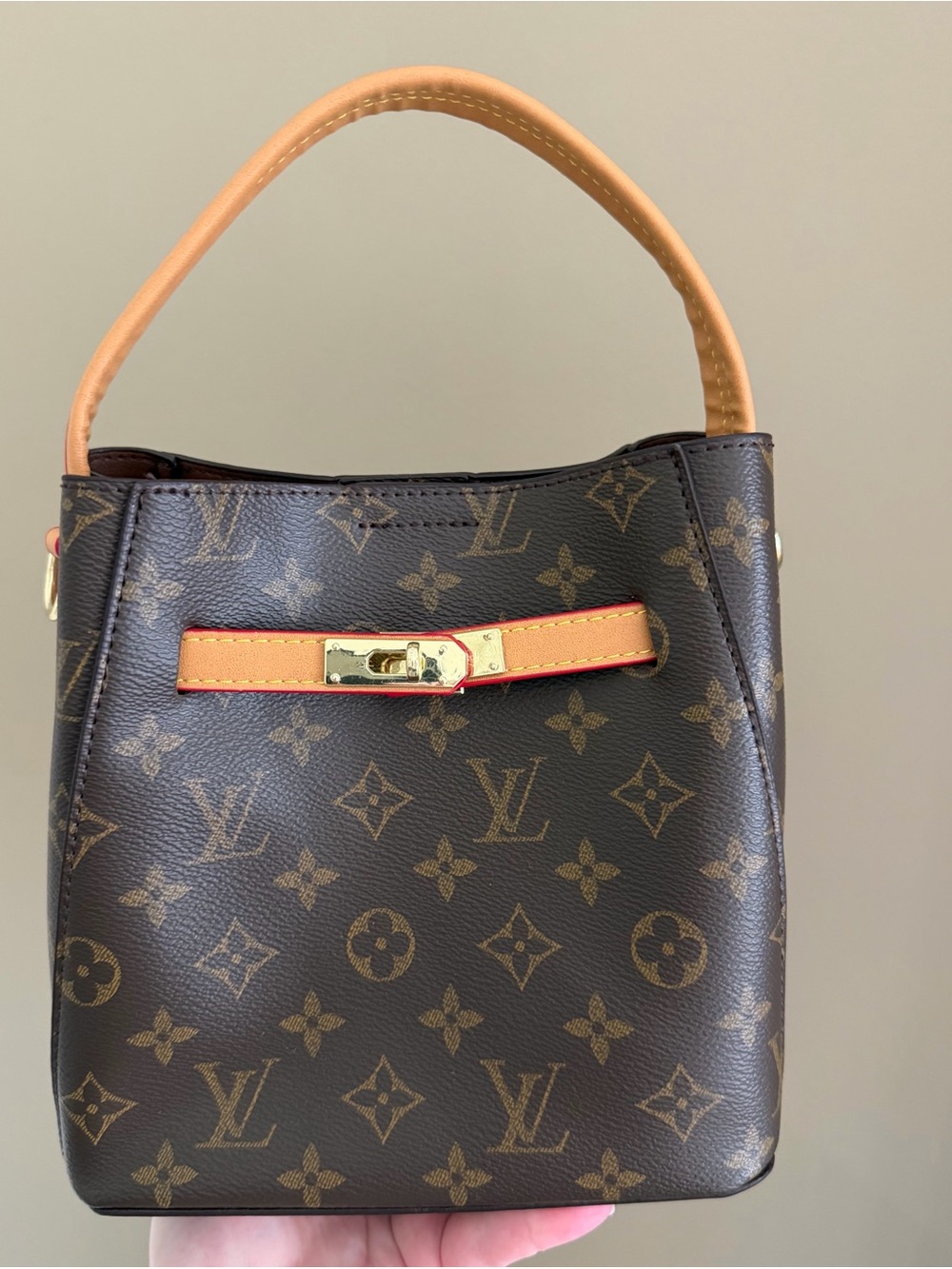 Handbag - Picture 4 of 10